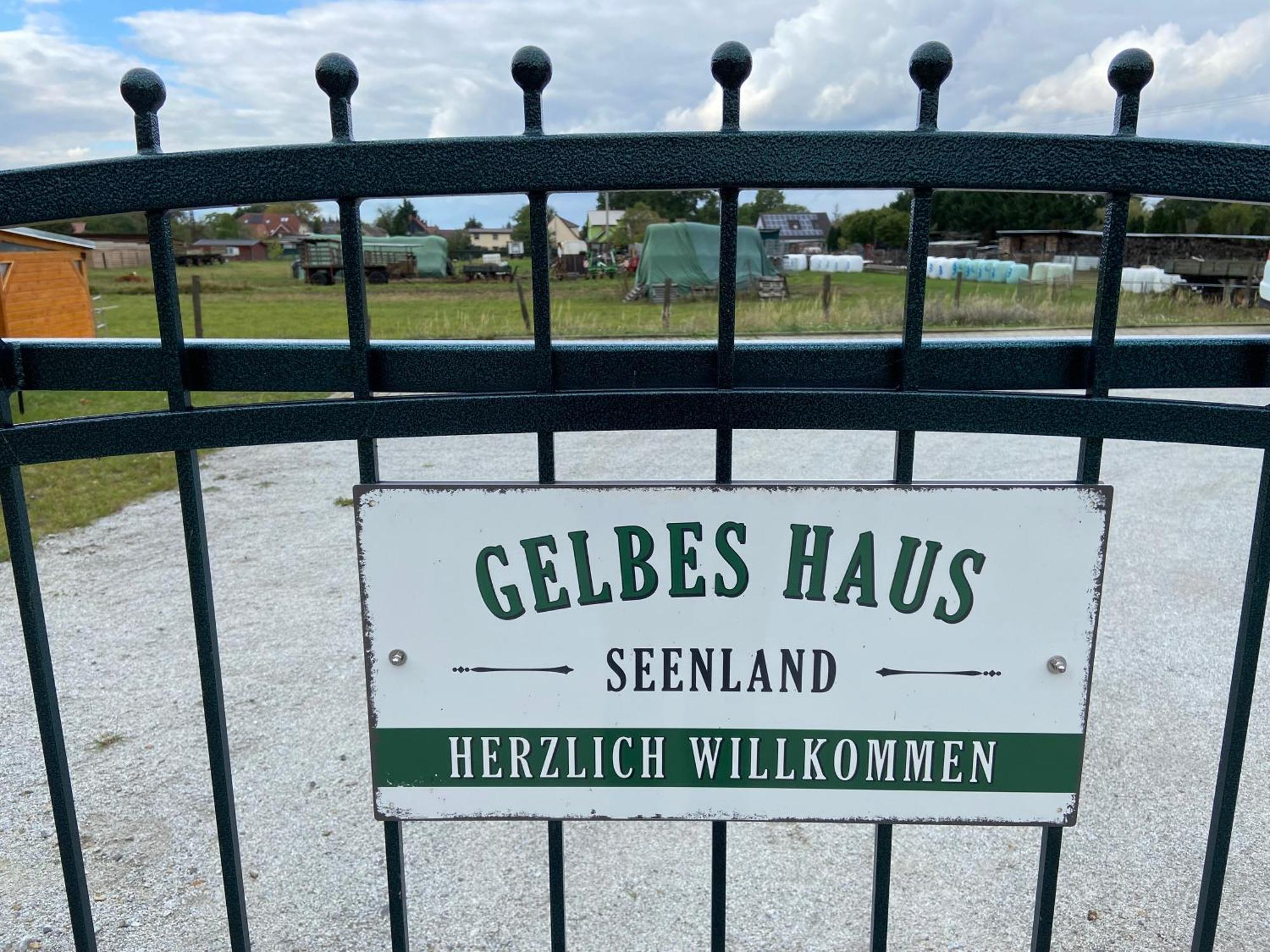 Gelbes Haus Seenland Ferienwohnungen Xl Elsterheide Zewnętrze zdjęcie