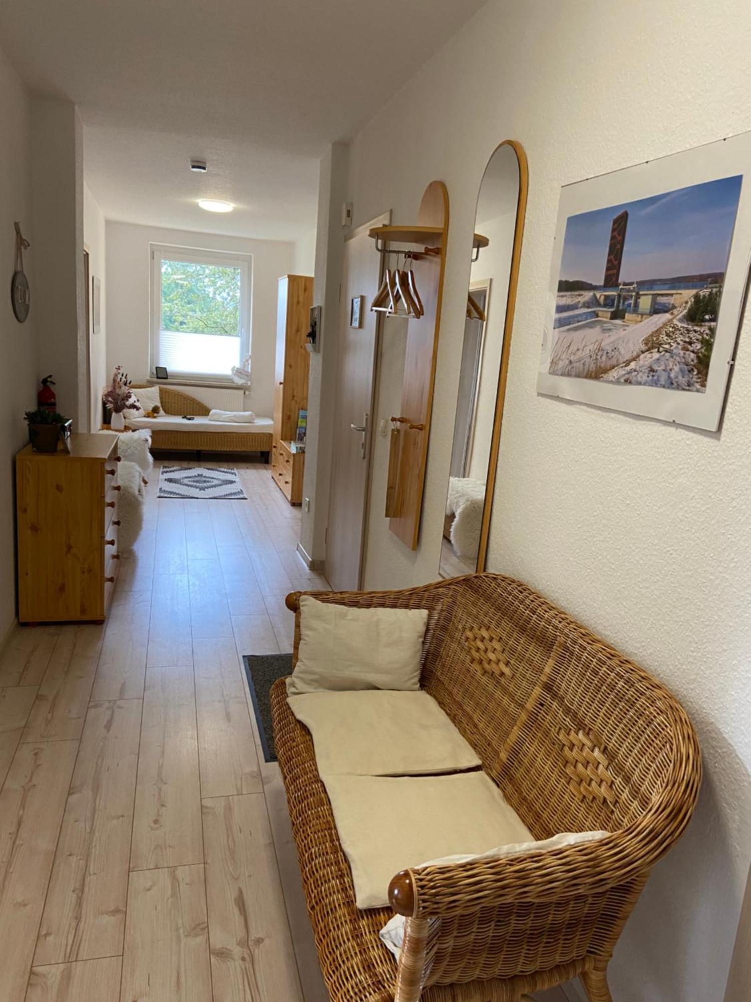Gelbes Haus Seenland Ferienwohnungen Xl Elsterheide Zewnętrze zdjęcie