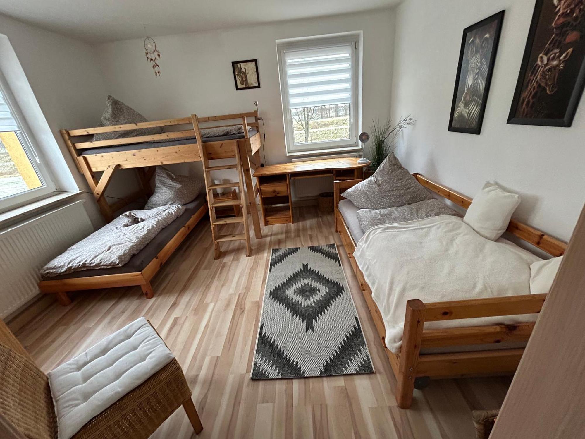 Gelbes Haus Seenland Ferienwohnungen Xl Elsterheide Zewnętrze zdjęcie